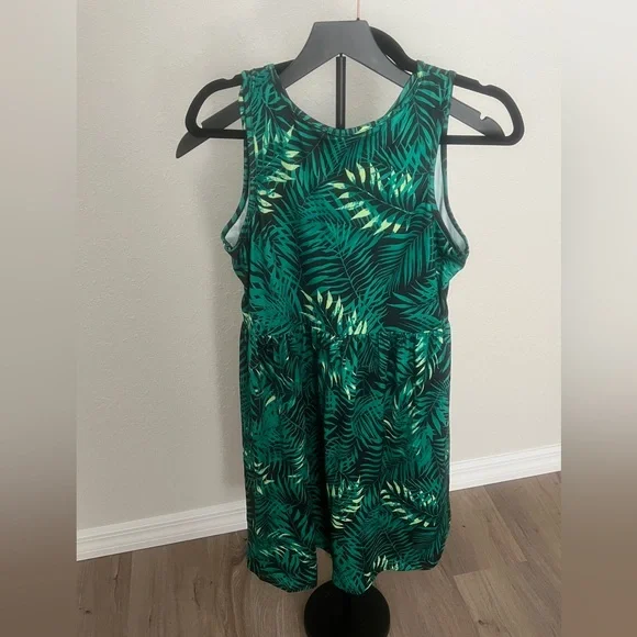 Tropical Green Leaf Print Dress - Picture 2 of 3